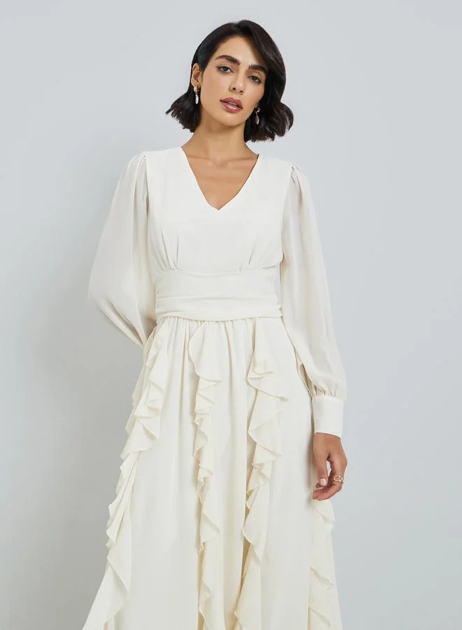 ستايلي فستان ميدي نسائي بتفاصيل كشكشة وحافة واسعة